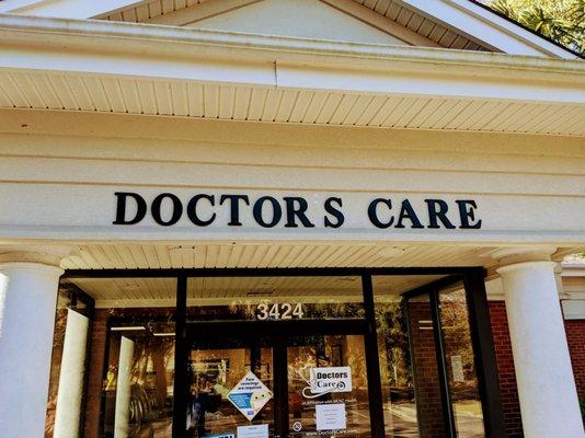 Doctors Care - Charleston West