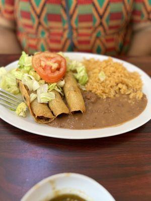 Flautas De Pollo