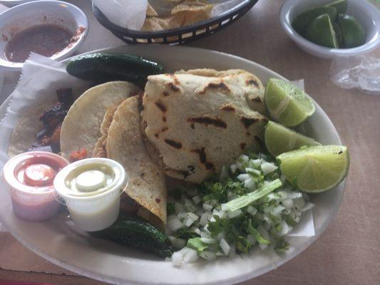 Tacos and gordita