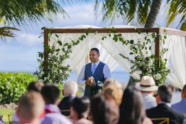 I offer a non-religious, but more importantly... non-boring officiant service with Hawaiian touches!