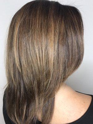 This is my caramel balayage!! Love it!!