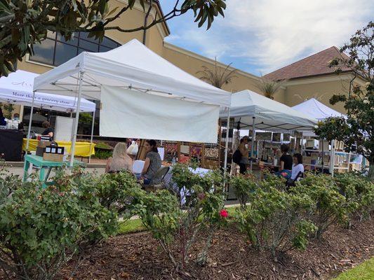 Alexander's market is having a arts n crafts and. They have food and local beer and a live band today