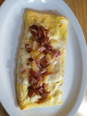 Pineapple bacon omelette