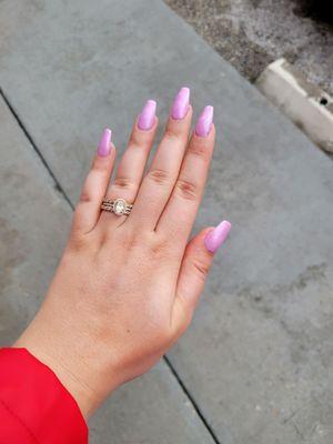 Coffin pink nails