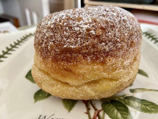 plain beignet