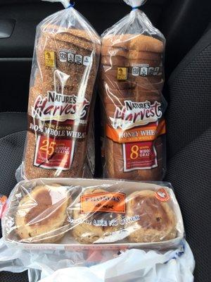 Natures Harvest Homey Wheat and 100% Whole Wheat along with English Cinnamon and Raisin  Muffins.