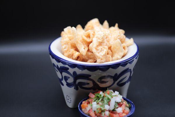 Chicharron con Pico de gallo