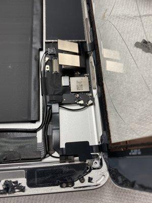 iPad 6th gen glass repair