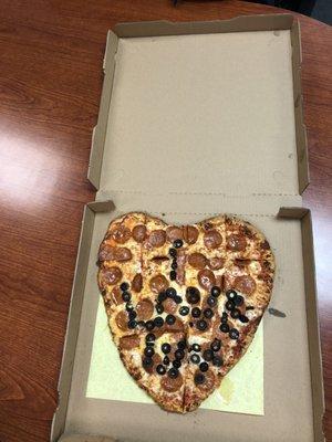 Personalized Valentine's Day pizza! So awesome!