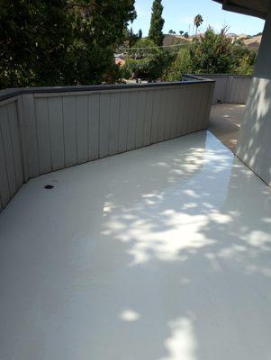 Waterproofing deck membrane