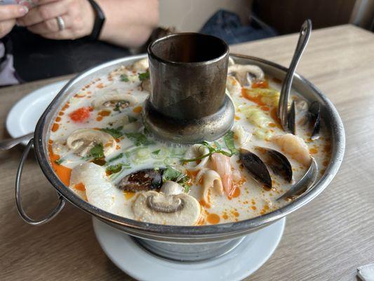 Seafood Tom yum kha