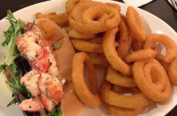 Lobster roll with onion rings