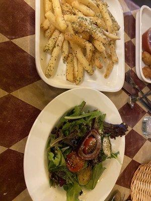 Garlic fries & Salad.