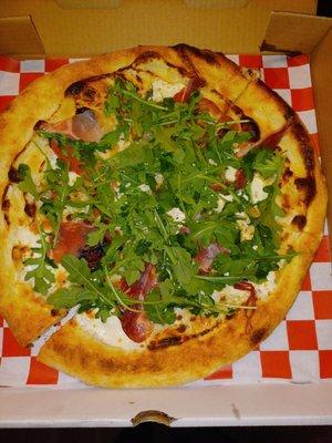 Ricotta E Limone  Prosciutto, arugula, white sauce, deliciousness