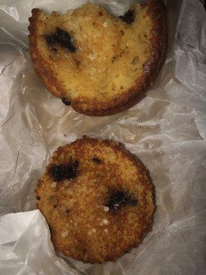 Blueberry muffins are patty shaped :)