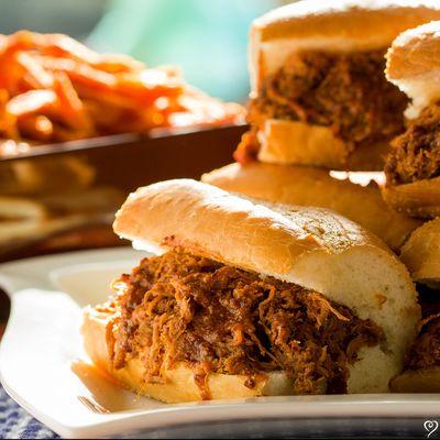 Pulled Pork BBQ Sandwiches