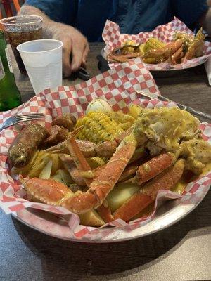 Crab & Shrimp Dinner