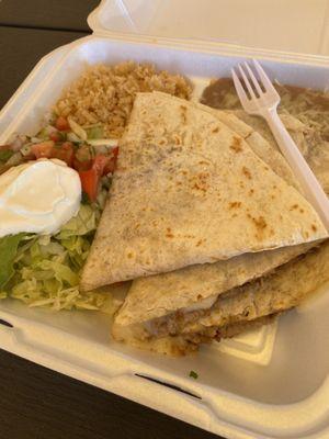 Quesadilla combo with carnitas