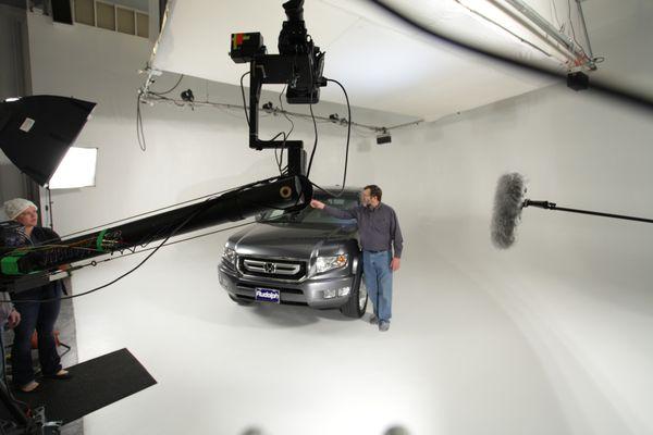 Jib and seamless studio