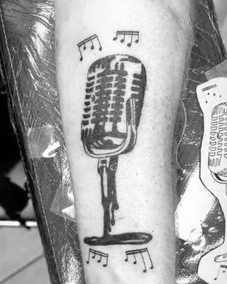 The redrawn tatto mic