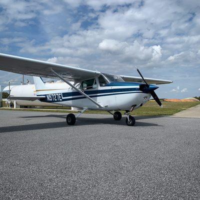 Our Cessna 172 is waiting for you!