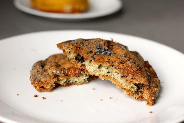 Inside of Black Sesame Snickerdoodle Cookie ($3.75) - really delicious: chewy inside, crisp outside