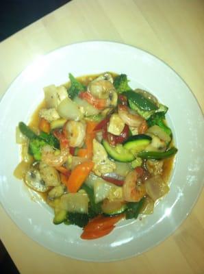 Chicken & Shrimp stir fry.