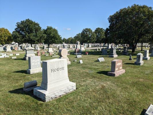 Garland Brook Cemetery, Columbus