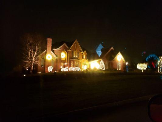 Christmas lights in Mechanicsburg