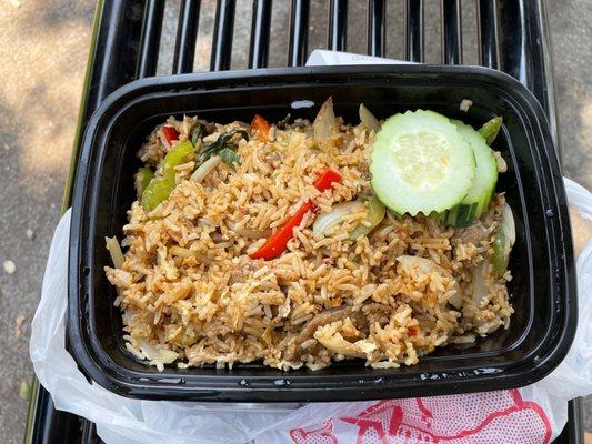 Mild spicy fried rice with beef