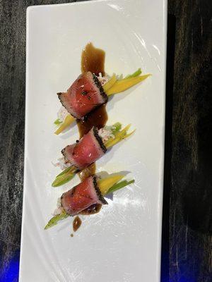 Seared tuna with mango and jalapeno.