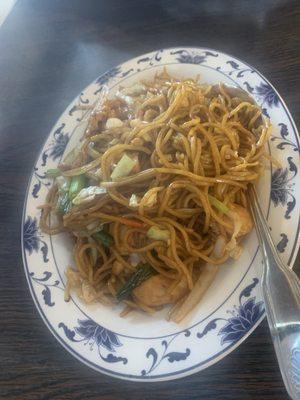 Chicken Pan Fried noodles. Didn't seem fried.