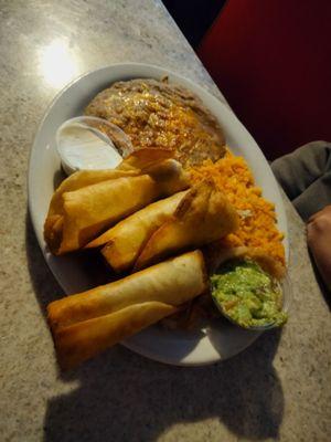 Light Eaters Flautas Dinner