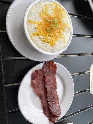 Grits and Turkey Bacon