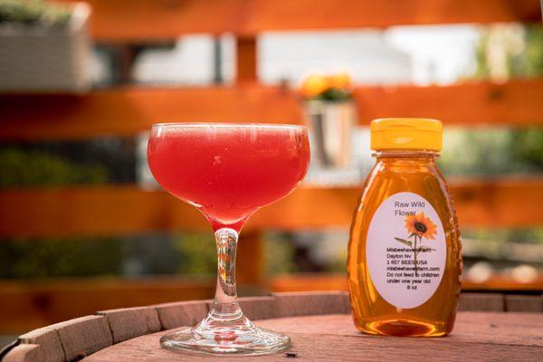 Pignic Pub + Missbeehaven Farms have created the Bees Pleaz! Check in on Yelp to snag a sweet discount on this Bees Knees riff!