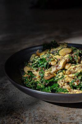 Kale + White Bean Salad w/ shiitake mushroom, nutritional years + champagne vinaigrette! (v, gf)