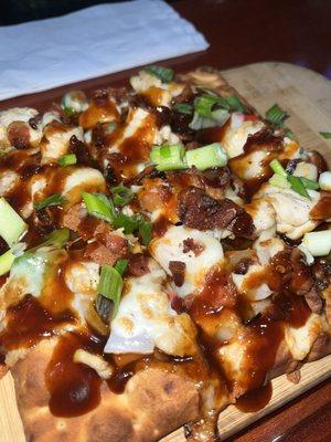 BBQ chicken flatbread