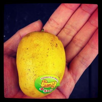 Baby mangoes @ $1.99/lb! :)