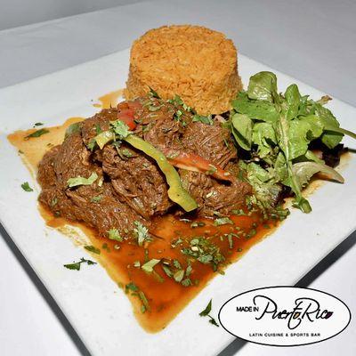 Ropa Vieja (braised angus beef w/ choice of side)