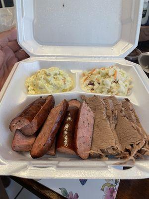 Sausage and sliced brisket plate