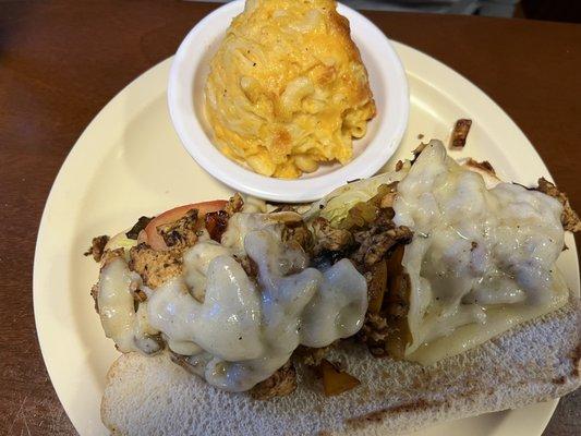 Chicken hoagie with mac and cheese