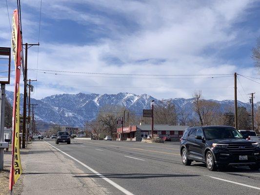 Best views from the parking lot & outdoor patio