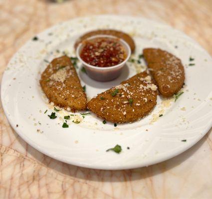 The appetizer, mozzarella Pattie's.