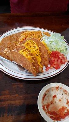 Chicken taco plate no flavor