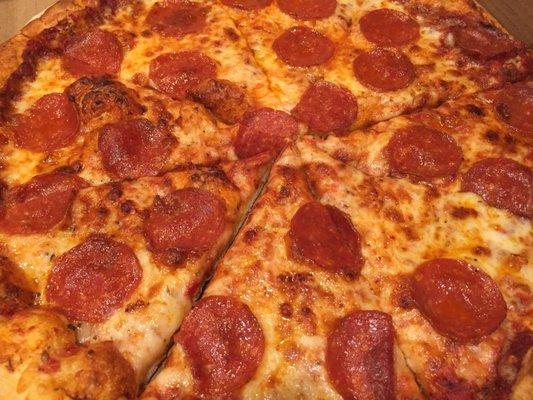 Large Pepperoni Pizza with Spicy Sauce.