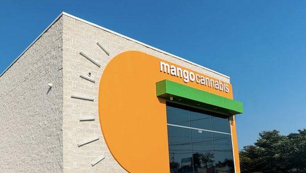 Mango Cannabis Weed Dispensary Lansing