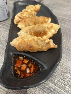 Fired dumplings