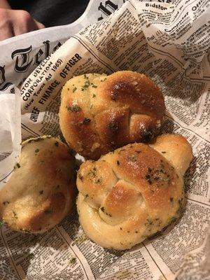 The garlic knots are great!