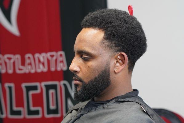 Skin taper with beard trim