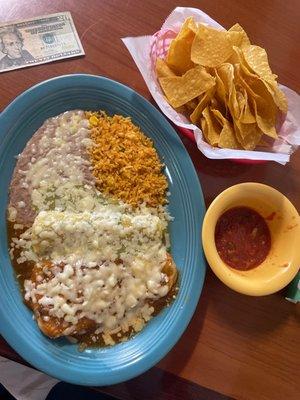 Chili 7. Chile Relleno, Enchilada, Rice and Beans Combo! Buen Provecho